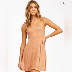 Billabong Sunny Bliss Dress.  BNWT.  Size Med.  $35